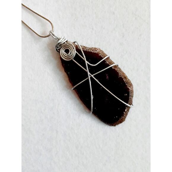 Brown Agate Slice Wire Wrap Necklace - Handmade Jewelry - Picture 2 of 4